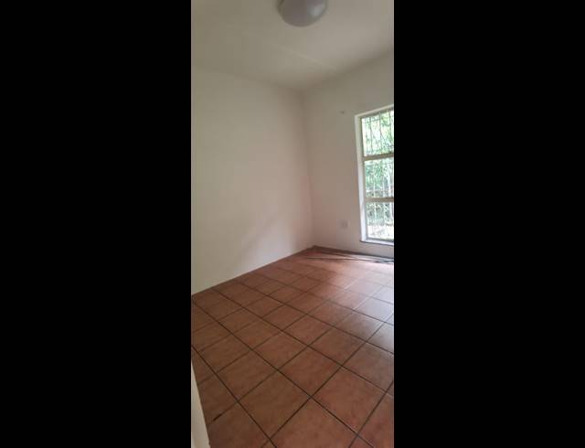 2 BEDROOM SIMPLEX SOLD IN HOWICK CENTRAL